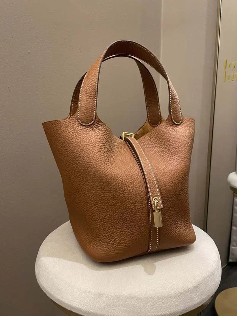 Aura bag